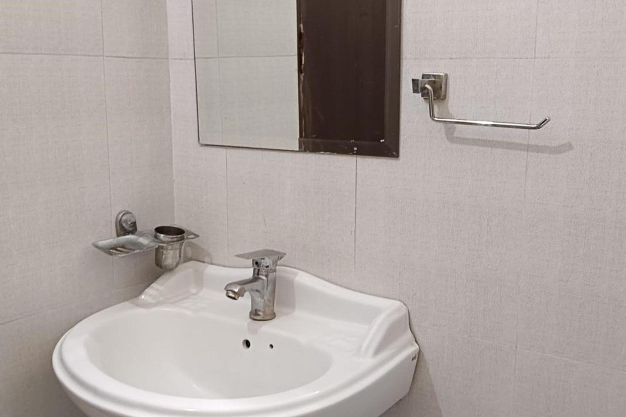 Hotel Shree Kanta Gurgaon Eksteriør billede
