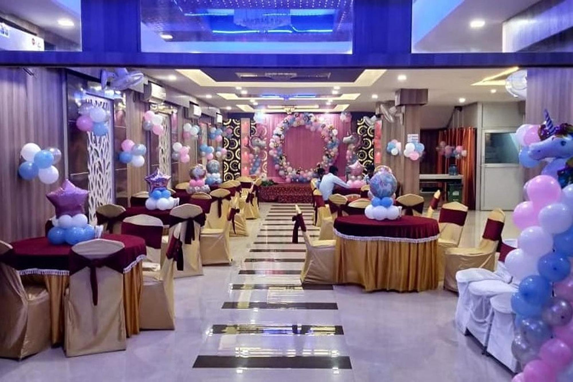 Hotel Shree Kanta Gurgaon Eksteriør billede