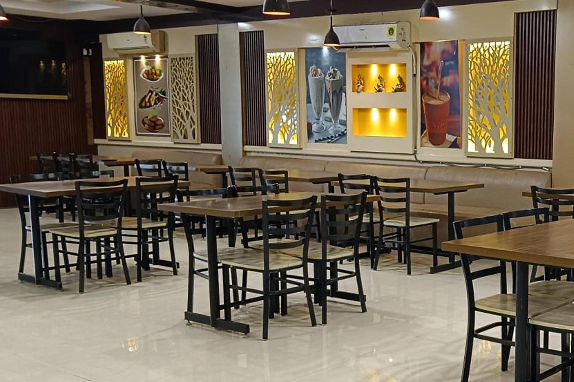 Hotel Shree Kanta Gurgaon Eksteriør billede