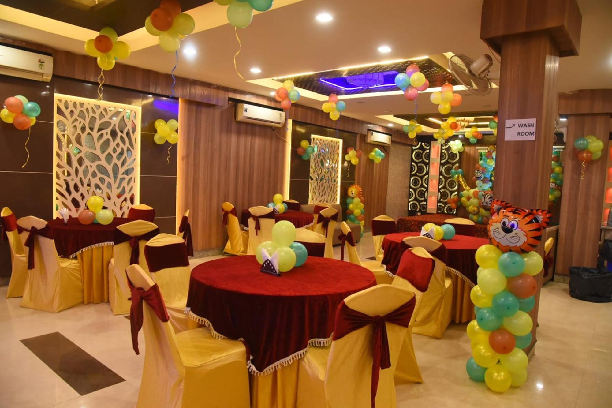 Hotel Shree Kanta Gurgaon Eksteriør billede